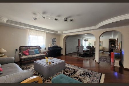 Apartamento à venda com 284m², 5 quartos e 3 vagas Apartamento à venda com 284m², 5 quartos e 3 vagasSala