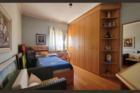 Apartamento à venda com 284m², 5 quartos e 3 vagas Apartamento à venda com 284m², 5 quartos e 3 vagasSuíte 4