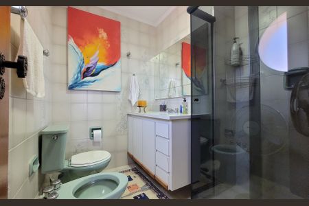 Apartamento à venda com 284m², 5 quartos e 3 vagas Apartamento à venda com 284m², 5 quartos e 3 vagasBanheiro da suíte 4