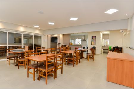 Apartamento à venda com 49m², 2 quartos e 1 vaga Apartamento à venda com 49m², 2 quartos e 1 vagaÁrea comum - Salão de festas