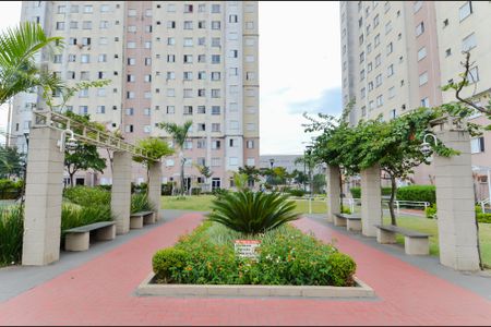 Apartamento à venda com 49m², 2 quartos e 1 vaga Apartamento à venda com 49m², 2 quartos e 1 vagaÁrea externa