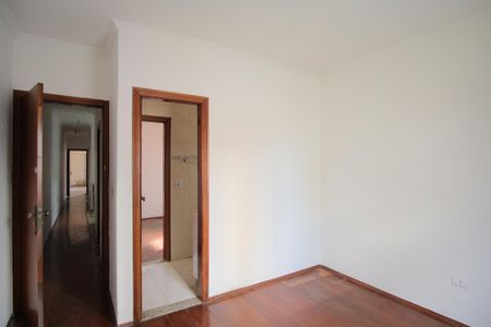 Casa à venda com 180m², 5 quartos e 4 vagasSuíte 3