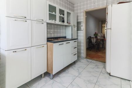 Apartamento à venda com 98m², 4 quartos e sem vaga Apartamento à venda com 98m², 4 quartos e sem vagaCozinha