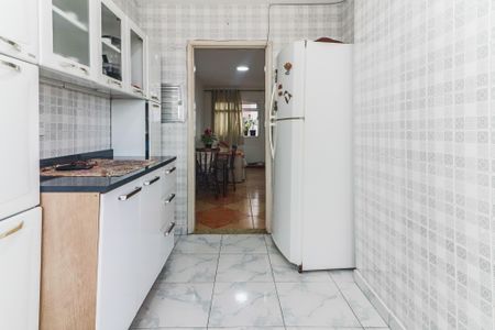Apartamento à venda com 98m², 4 quartos e sem vaga Apartamento à venda com 98m², 4 quartos e sem vagaCozinha
