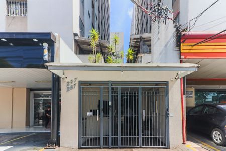 Apartamento à venda com 98m², 4 quartos e sem vaga Apartamento à venda com 98m², 4 quartos e sem vagaFachada