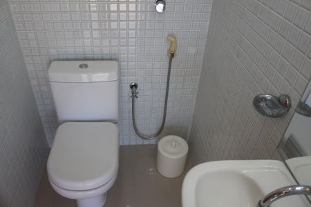 Apartamento à venda com 360m², 3 quartos e 4 vagasBanheiro 1