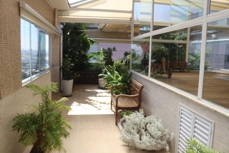 Apartamento à venda com 360m², 3 quartos e 4 vagasQuintal