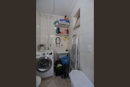 Apartamento à venda com 74m², 3 quartos e 2 vagasÁrea de serviço