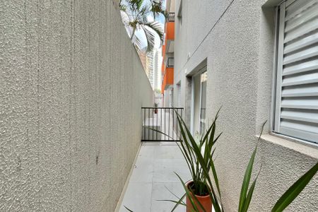 Apartamento à venda com 24m², 1 quarto e sem vaga Apartamento à venda com 24m², 1 quarto e sem vagaVaranda