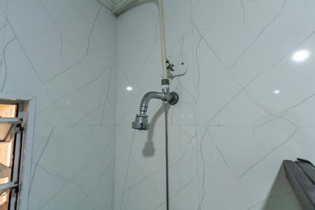 Casa à venda com 230m², 2 quartos e 2 vagasBanheiro Social