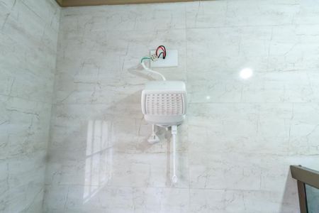 Casa à venda com 230m², 2 quartos e 2 vagasBanheiro da Suíte