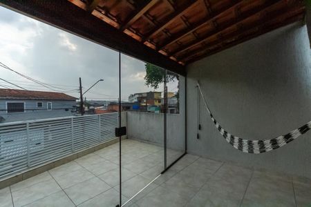 Casa à venda com 230m², 2 quartos e 2 vagasVaranda do Quarto