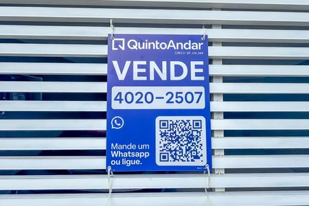 Casa à venda com 230m², 2 quartos e 2 vagasPlaca