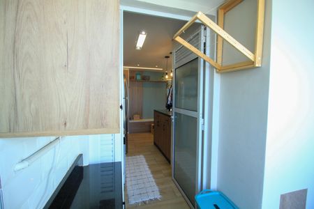 Apartamento à venda com 74m², 2 quartos e 2 vagas Apartamento à venda com 74m², 2 quartos e 2 vagasÁrea de Serviço