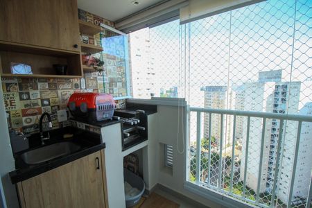 Apartamento à venda com 74m², 2 quartos e 2 vagas Apartamento à venda com 74m², 2 quartos e 2 vagasSala