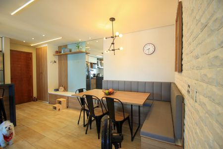 Apartamento à venda com 74m², 2 quartos e 2 vagas Apartamento à venda com 74m², 2 quartos e 2 vagasSala