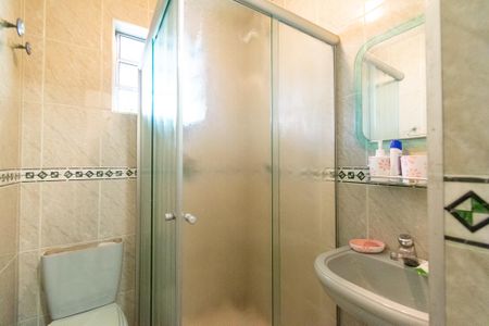 Casa à venda com 307m², 3 quartos e 2 vagas Casa à venda com 307m², 3 quartos e 2 vagasBanheiro Casa 2