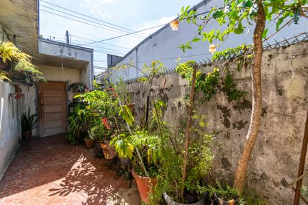 Casa à venda com 307m², 3 quartos e 2 vagas Casa à venda com 307m², 3 quartos e 2 vagasCorredor
