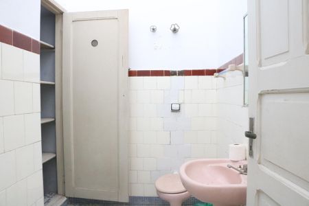 Casa à venda com 80m², 2 quartos e 1 vagaBanheiro