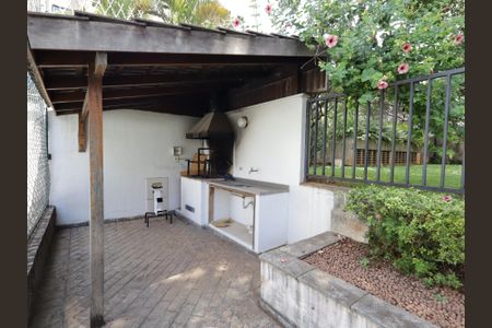 Apartamento à venda com 251m², 3 quartos e 3 vagasÁrea comum - Churrasqueira