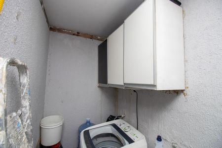 Casa de condomínio à venda com 120m², 2 quartos e 2 vagas Casa de condomínio à venda com 120m², 2 quartos e 2 vagasÁrea de Serviço