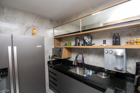 Casa de condomínio à venda com 120m², 2 quartos e 2 vagas Casa de condomínio à venda com 120m², 2 quartos e 2 vagasCozinha