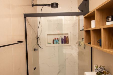 Casa de condomínio à venda com 120m², 2 quartos e 2 vagas Casa de condomínio à venda com 120m², 2 quartos e 2 vagasBanheiro quarto 1