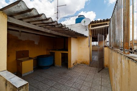 Casa à venda com 150m², 4 quartos e 2 vagas Casa à venda com 150m², 4 quartos e 2 vagasÁrea externa