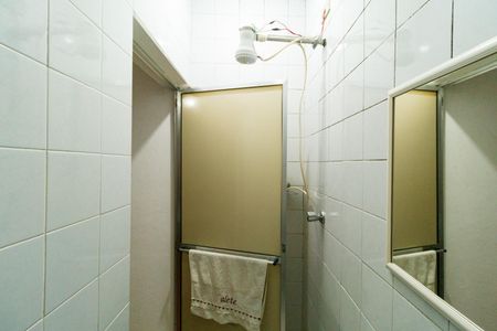 Casa à venda com 150m², 4 quartos e 2 vagas Casa à venda com 150m², 4 quartos e 2 vagasBanheiro da Suíte