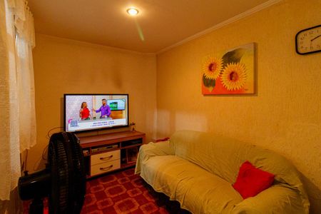 Casa à venda com 150m², 4 quartos e 2 vagas Casa à venda com 150m², 4 quartos e 2 vagasSala