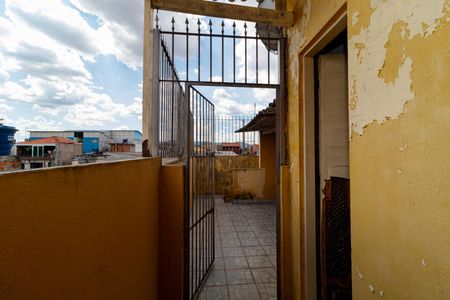 Casa à venda com 150m², 4 quartos e 2 vagas Casa à venda com 150m², 4 quartos e 2 vagasÁrea externa