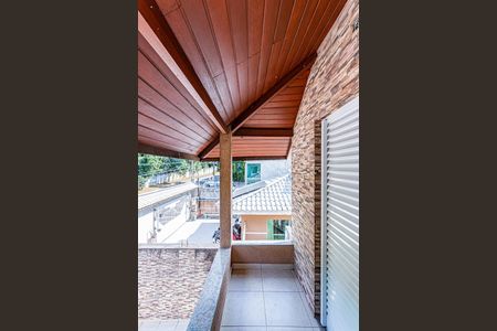 Casa à venda com 545m², 5 quartos e 3 vagas Casa à venda com 545m², 5 quartos e 3 vagasVaranda Quarto 3