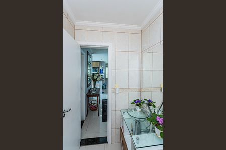 Casa à venda com 545m², 5 quartos e 3 vagas Casa à venda com 545m², 5 quartos e 3 vagasLavabo