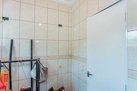 Casa à venda com 545m², 5 quartos e 3 vagas Casa à venda com 545m², 5 quartos e 3 vagasBanheiro suite