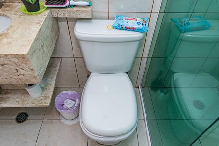 Casa à venda com 545m², 5 quartos e 3 vagas Casa à venda com 545m², 5 quartos e 3 vagasBanheiro