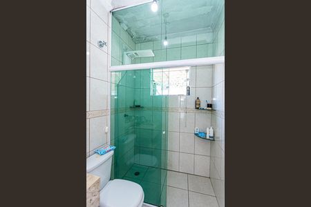 Casa à venda com 545m², 5 quartos e 3 vagas Casa à venda com 545m², 5 quartos e 3 vagasBanheiro