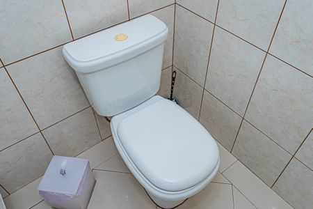 Casa à venda com 545m², 5 quartos e 3 vagas Casa à venda com 545m², 5 quartos e 3 vagasLavabo