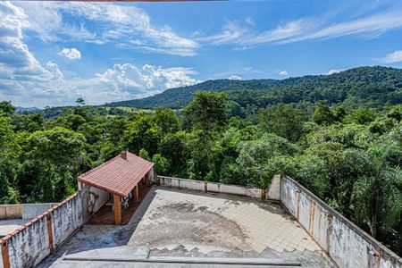 Casa à venda com 545m², 5 quartos e 3 vagas Casa à venda com 545m², 5 quartos e 3 vagasVista Varanda suite