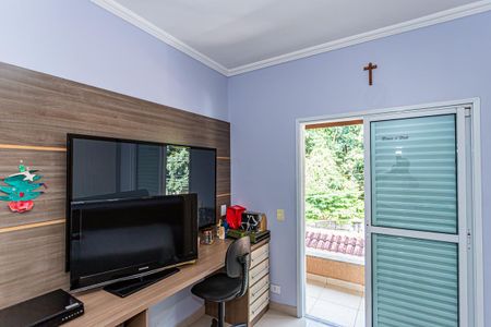 Casa à venda com 545m², 5 quartos e 3 vagas Casa à venda com 545m², 5 quartos e 3 vagasQuarto 2