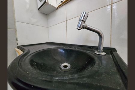 Apartamento à venda com 73m², 3 quartos e sem vaga Apartamento à venda com 73m², 3 quartos e sem vagaBanheiro