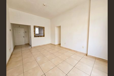 Apartamento à venda com 73m², 3 quartos e sem vaga Apartamento à venda com 73m², 3 quartos e sem vagaSala