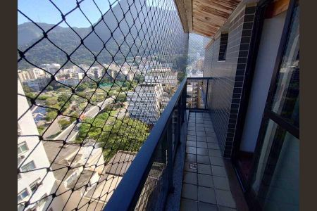 Apartamento à venda com 115m², 3 quartos e 2 vagas