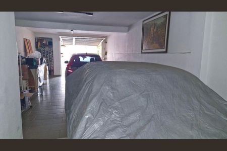 Casa à venda com 109m², 3 quartos e 4 vagas