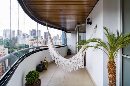 Apartamento à venda com 160m², 3 quartos e 2 vagas Apartamento à venda com 160m², 3 quartos e 2 vagasVaranda da Sala 1