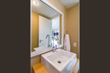 Apartamento à venda com 160m², 3 quartos e 2 vagas Apartamento à venda com 160m², 3 quartos e 2 vagasLavabo