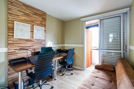 Apartamento à venda com 160m², 3 quartos e 2 vagas Apartamento à venda com 160m², 3 quartos e 2 vagasQuarto 1