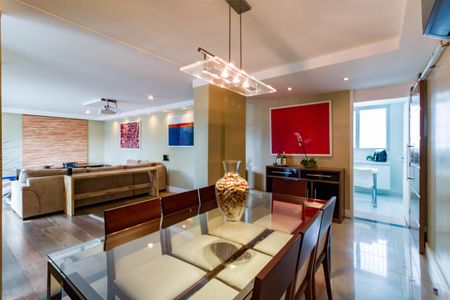 Apartamento à venda com 160m², 3 quartos e 2 vagas Apartamento à venda com 160m², 3 quartos e 2 vagasSala 1