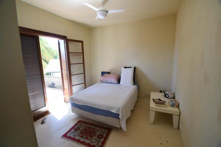 Casa à venda com 258m², 4 quartos e 2 vagasQuarto 1