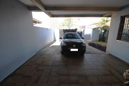 Casa à venda com 258m², 4 quartos e 2 vagasGaragem
