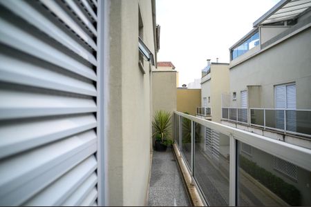 Casa à venda com 225m², 3 quartos e 2 vagas Casa à venda com 225m², 3 quartos e 2 vagasSacada - Quarto 1 e 2